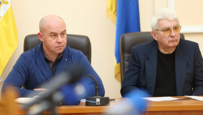 У Тернополі запрацювала цілодобова «гаряча лінія» для жителів громади з можливими проявами коронаровірусної інфекції