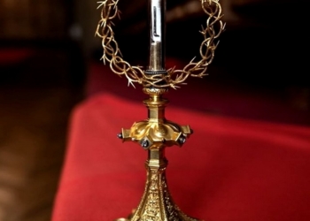 Змінено дату прощі Реліквії Тернового Вінка Ісуса Христа на Тернопільщину