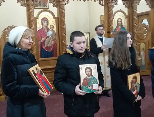 Проєкт організації “Карітас Тернопіль”допоміг юнаку відкрити свій талант і написати першу ікону