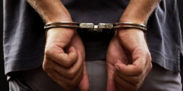 На Тернопільщині судили чоловіка, який побив до смерті знайомого