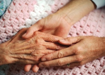 У Тернополі посилили турботу про людей похилого віку