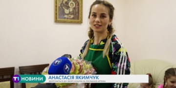 На Тернопільщині готують солодощі для того, щоб зібрати кошти на лікування хлопчика