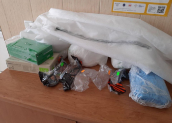 На Тернопільщині пацієнтам з коронавірусом вдягають пакет на голову (Відео)