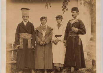 Унікальні світлини з минулого показав тернопільський фотограф