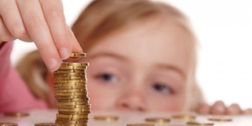 Без затримки: на Тернопільщину надійшли кошти для виплати державних допомог за квітень