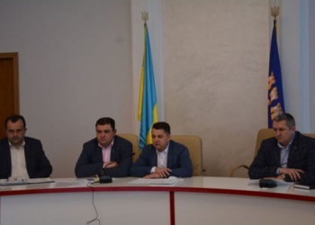 Віктор Овчарук: «Потрібно шукати компромісні варіанти щодо реформування субрегіонального рівня адміністративно-територіального устрою області»