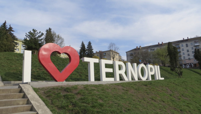 Нардепи подбали про себе, але забули про людей