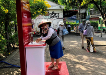 Тернополянка розповіла, які карантинні заходи ввела країна, що межує із Китаєм