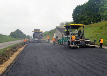Тернополяни мають можливість працювати у дорожній галузі: стартував проєкт «Дороги та робота»