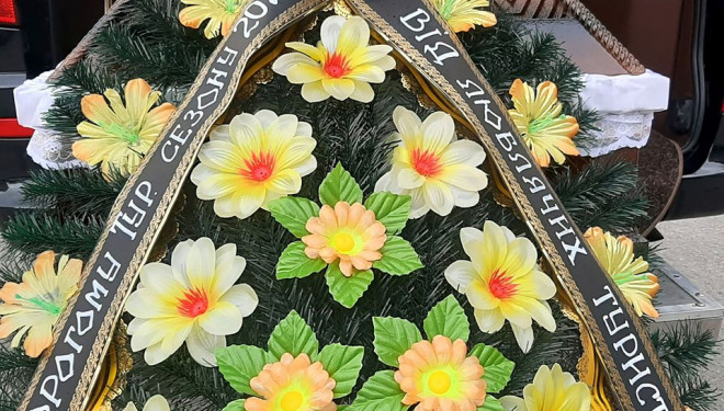 У Тернополі відбувся “похорон” без мерця (Відео)