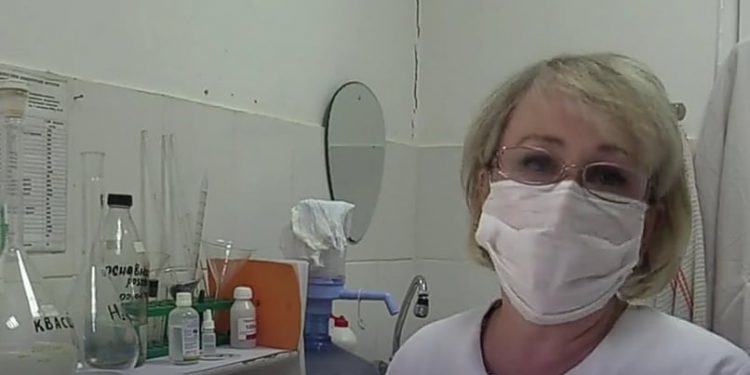 Ранні овочі на ринку Тернополя перевірили на нітрати