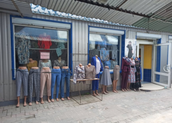 “Що з того, що ми відкрилися, як у людей немає грошей”, – продавці тернопільських ринків про перший день роботи