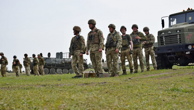 Тернопільські військовослужбовці змагалися у навичках зі спеціальної підготовки