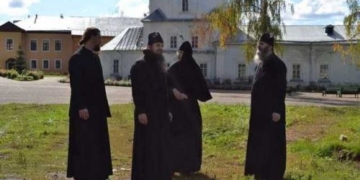 Медики з Почаєва на Тернопільщині скаржаться на відсутність зарплатні та обіцяних доплат