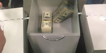 СБУ викрила масштабну систему продажу біодобавок, які нібито захищають від коронавірусу (Відео)