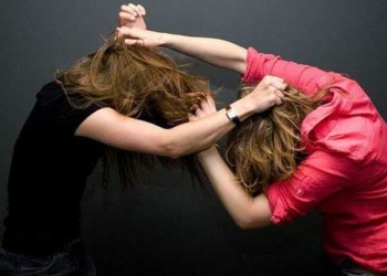 На Тернопільщині донька побила стареньку матір