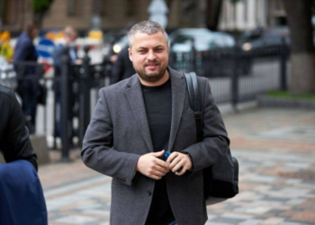 «Містить прямі корупційні ризики»: нардеп Андрій Богданець не підтримав законопроєкт про повернення вкрадених активів з-за кордону