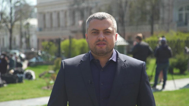 «Вимагаємо пояснень від Шмигаля стосовно поїздки Яценюка у Чернівецьку область», – тернопільський нардеп Андрій Богданець