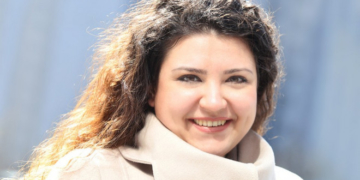 Переселенка з Луганська, яка стала волонтером у Тернополі, розповіла свою історію