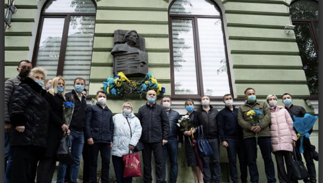 “Усе її життя було боротьбою за самостійну Україну”, – Віктор Овчарук на вшануванні 100-річчя з дня народження Ярослави Стецько