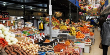 Чому керівники тернопільських продуктових ринків відмовилися їх відкривати?