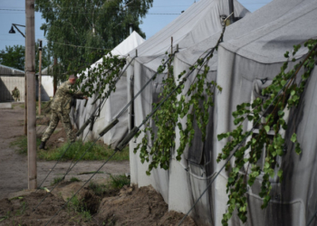 Традиції єднають: тернопільські артилеристи відзначають “Зелені свята” на полігоні