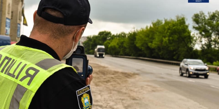 У Тернополі розпочали фіксацію швидкості руху автотранспорту (перелік напрямів)