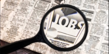 Ринок праці Тернопільщини: кількість безробітних серед молоді зростає