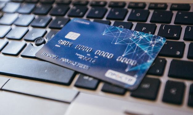 Жителі Тернополя продовжують потерпати від рук аферистів