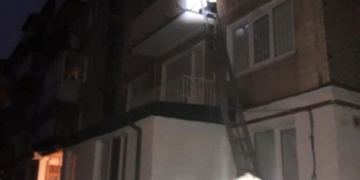 У Тернополі спецслужби допомогли бабусі потрапити у власне житло