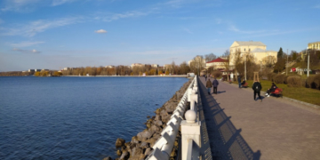 Тернопільський став: що є причиною загибелі риби?