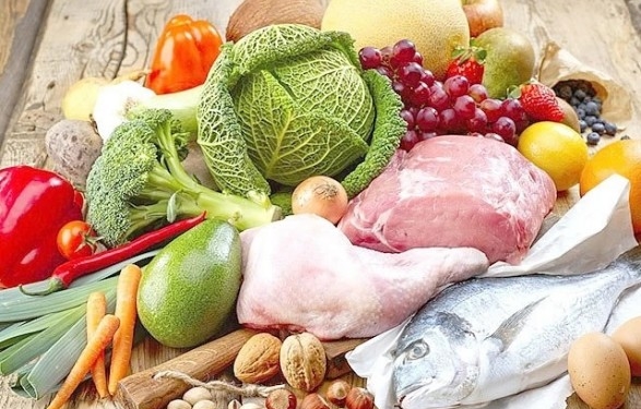 Тернопільські ринки: як змінилися ціни на популярні продукти за рік?