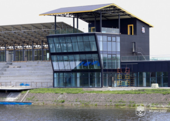 У Тернополі відкриють новий водний стадіон