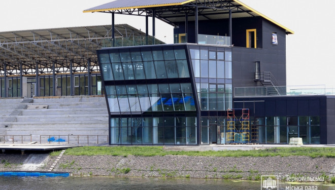 У Тернополі відкриють новий водний стадіон