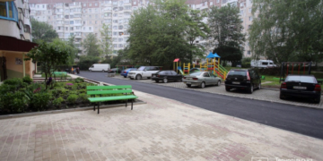 Тернополі завершують капітальний ремонт ще трьох прибудинкових територій