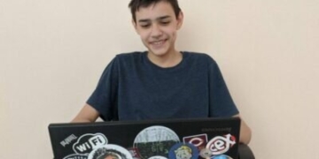 Юний тернополянин винайшов Telegram-бота для перекладу