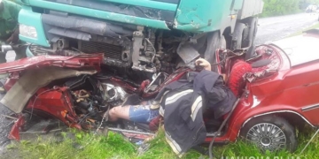 У результаті дорожньо-транспортної пригоди, яка трапилася сьогодні на Лановеччині, загинули дві людини