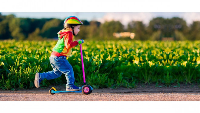 Історія із щасливим кінцем: у Тернополі правоохоронці знайшли зниклу дитину