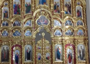 У двох храмах Тернополя встановили нові іконостаси