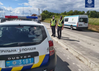 На в’їздах Тернополя поліція перевіряє великогабаритний транспорт