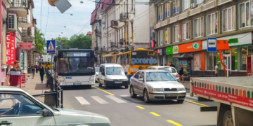 Нова схема дорожнього руху: у Тернополі намагаються розвантажити дороги