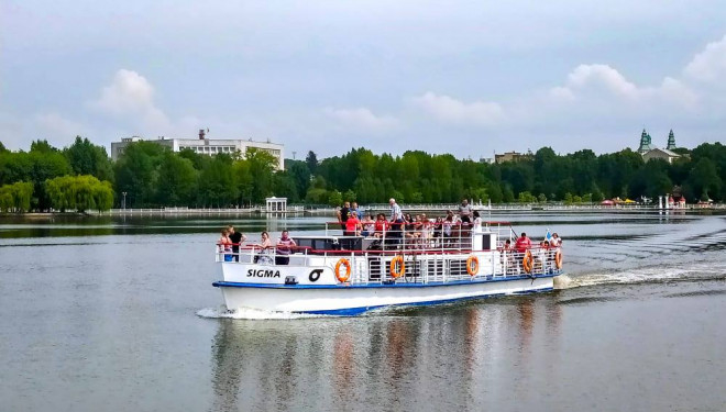 Прогулянка на теплоході: скільки вартує така послуга у Тернополі?
