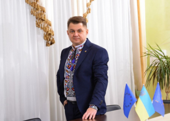 «Слуги народу» спільно з відкрито проросійським ОПЗЖ переходять до руйнівних дій проти української мови, – Віктор Овчарук