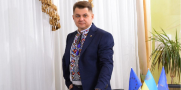 «Слуги народу» спільно з відкрито проросійським ОПЗЖ переходять до руйнівних дій проти української мови, – Віктор Овчарук