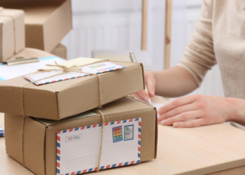 На Тернопільщині з посилок зникали цінні речі