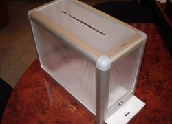 Тернопільські оперативники розшукали зловмисника, котрий викрав з аптеки благодійну скриньку