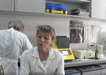 Сучасна лабалаторія «Микулинецького бровара» обладнана за останнім словом техніки