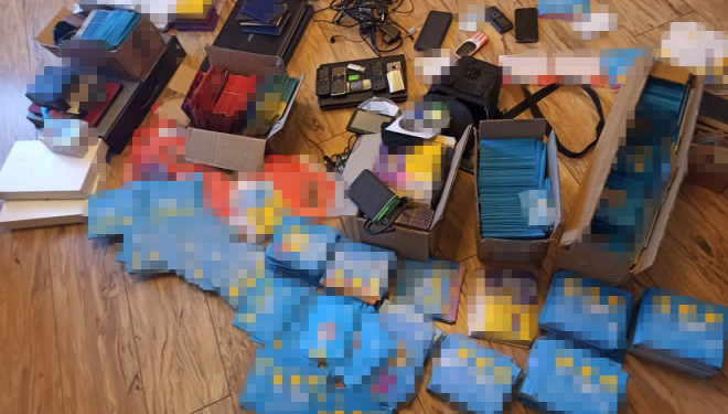 СБУ викрила незаконну маршрутизацію трафіку псевдооператорів мобільного зв’язку «Л/ДНР»