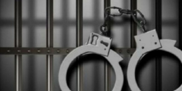 У Тернополі суд під вартою залишив неповнолітню, яку підозрюють у вбивці іноземця