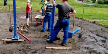 У Тернополі облаштовують ще одну дитячу зону